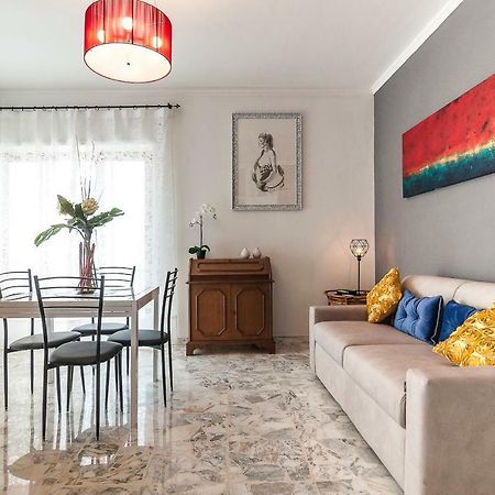 Апартаменты Casa Vacanza Flora Сперлонга Экстерьер фото
